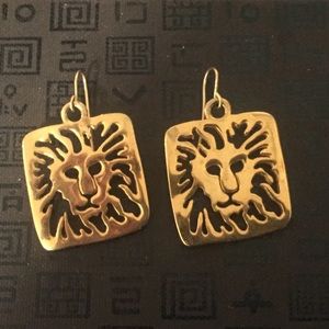 Lion earrings